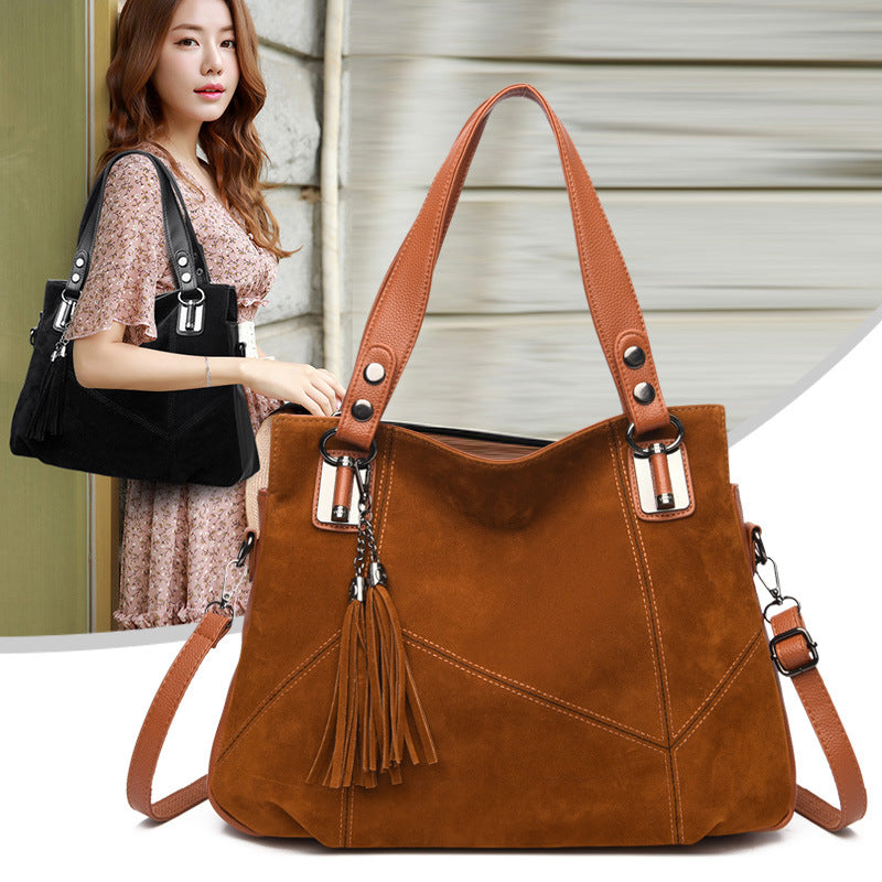 Women's Retro Tassel Suede Crossbody Bag