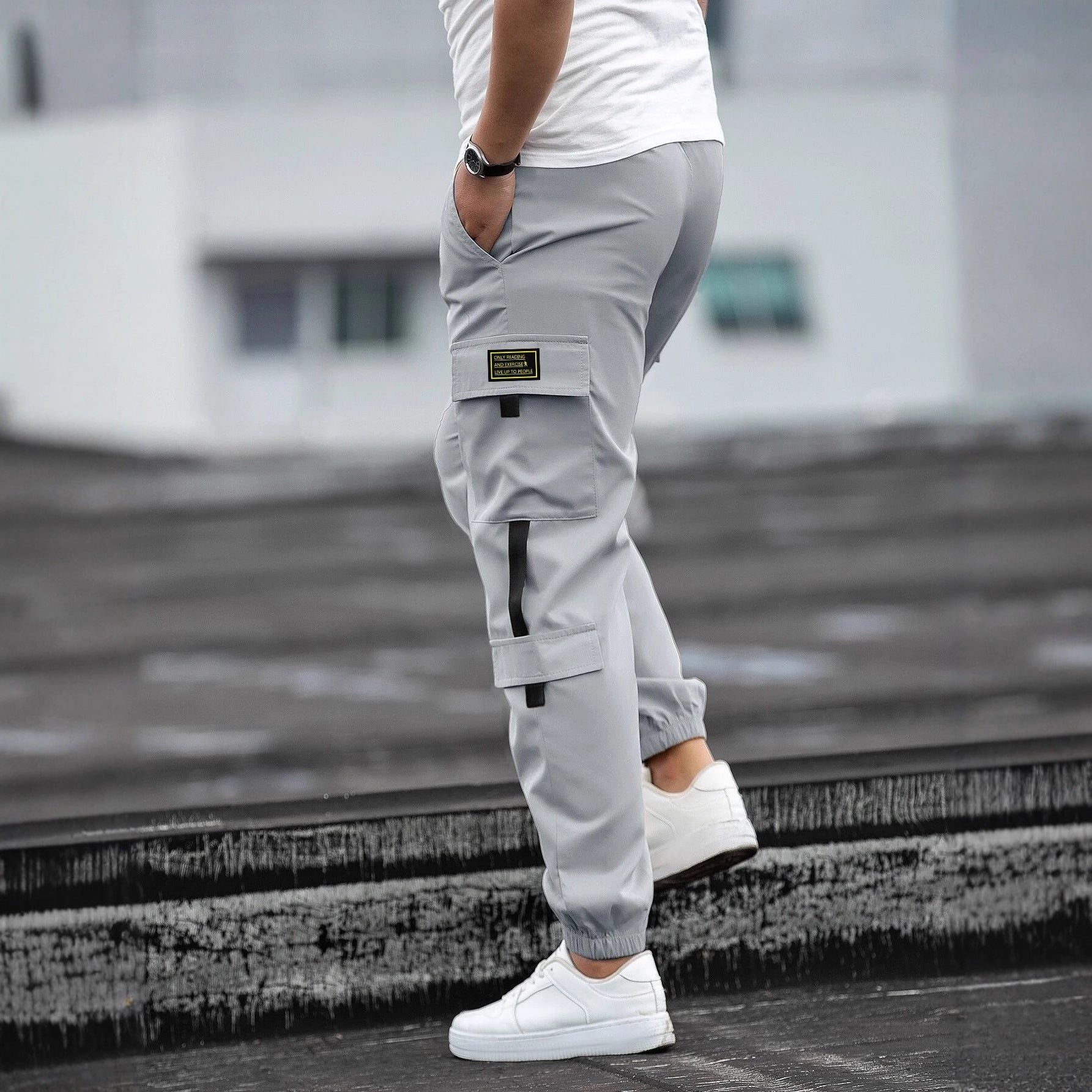 Men's Retro Cargo Jogger Pants