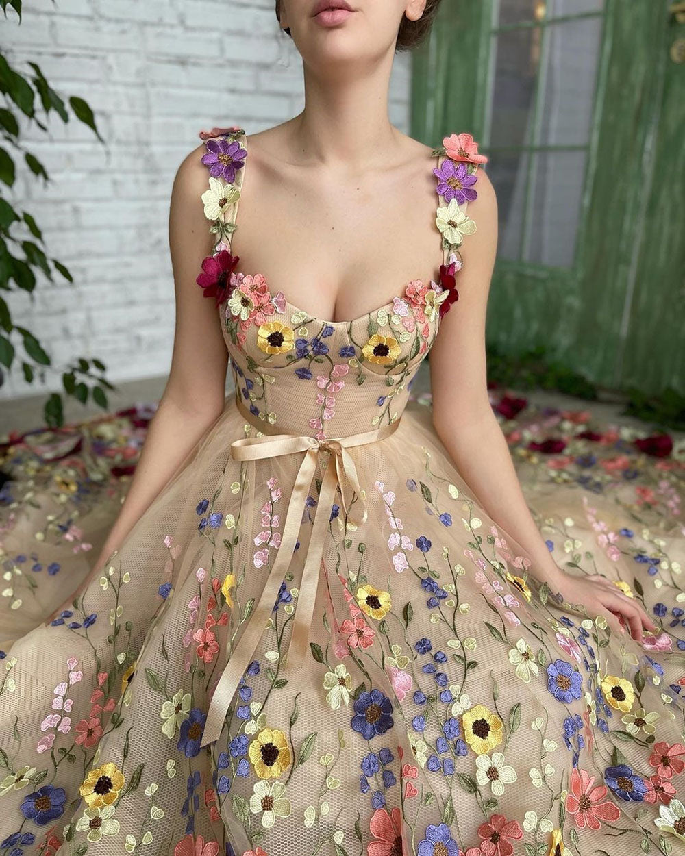 3D Floral Sweetheart Prom Dress