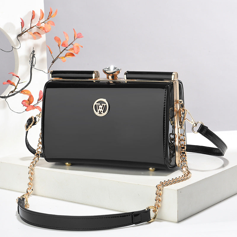 Diamond-Quilted Premium Shoulder Bag