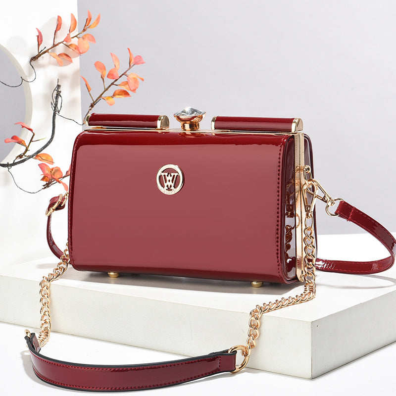 Diamond-Quilted Premium Shoulder Bag