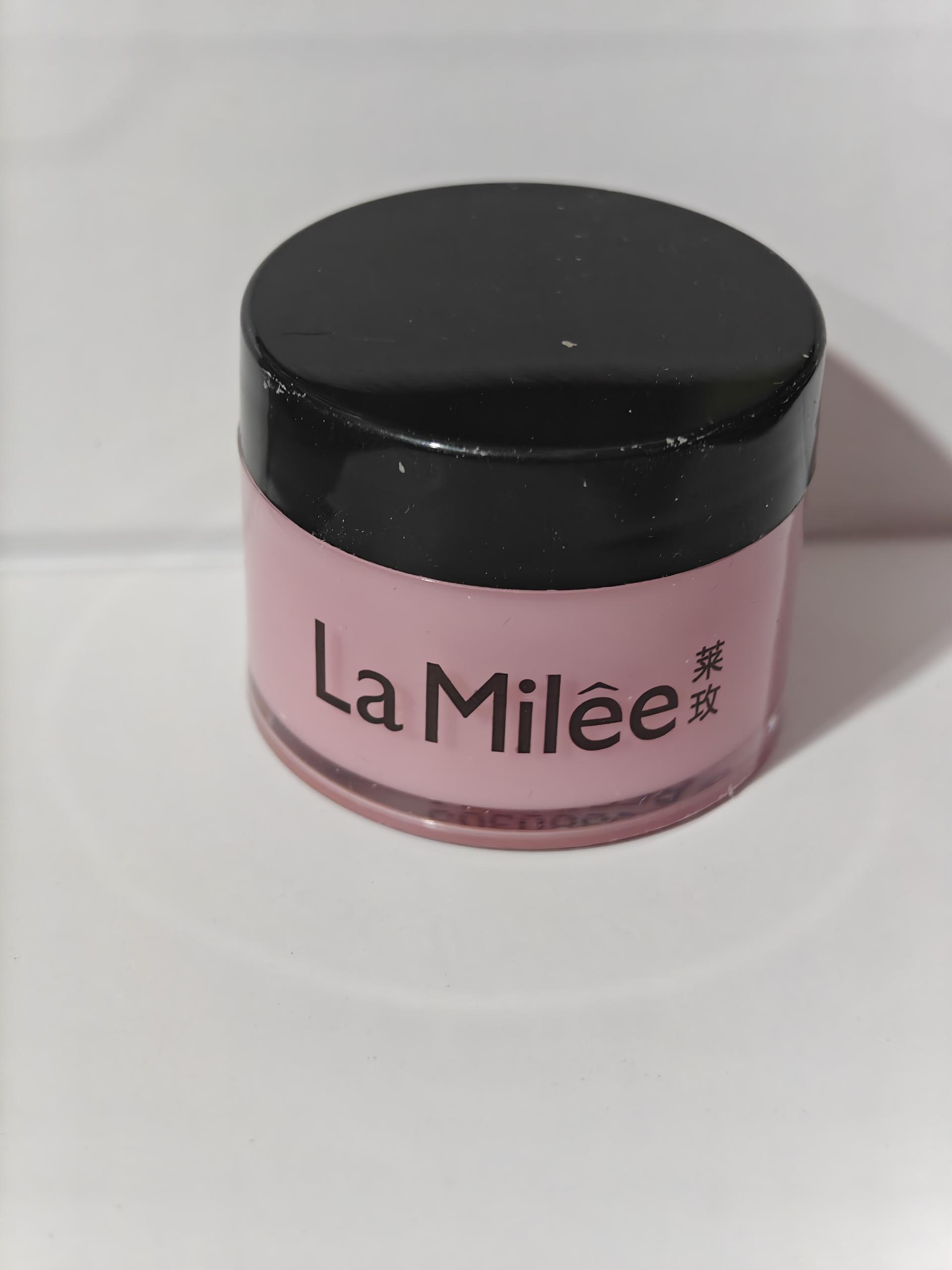 Moisturizing Lip Care Balm