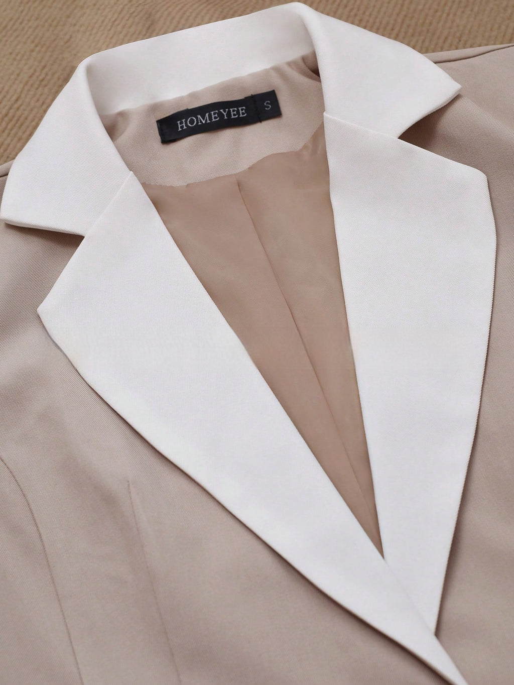 Women's Contrast Button Formal Blazer