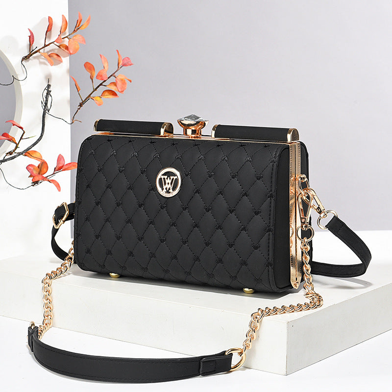 Diamond-Quilted Premium Shoulder Bag